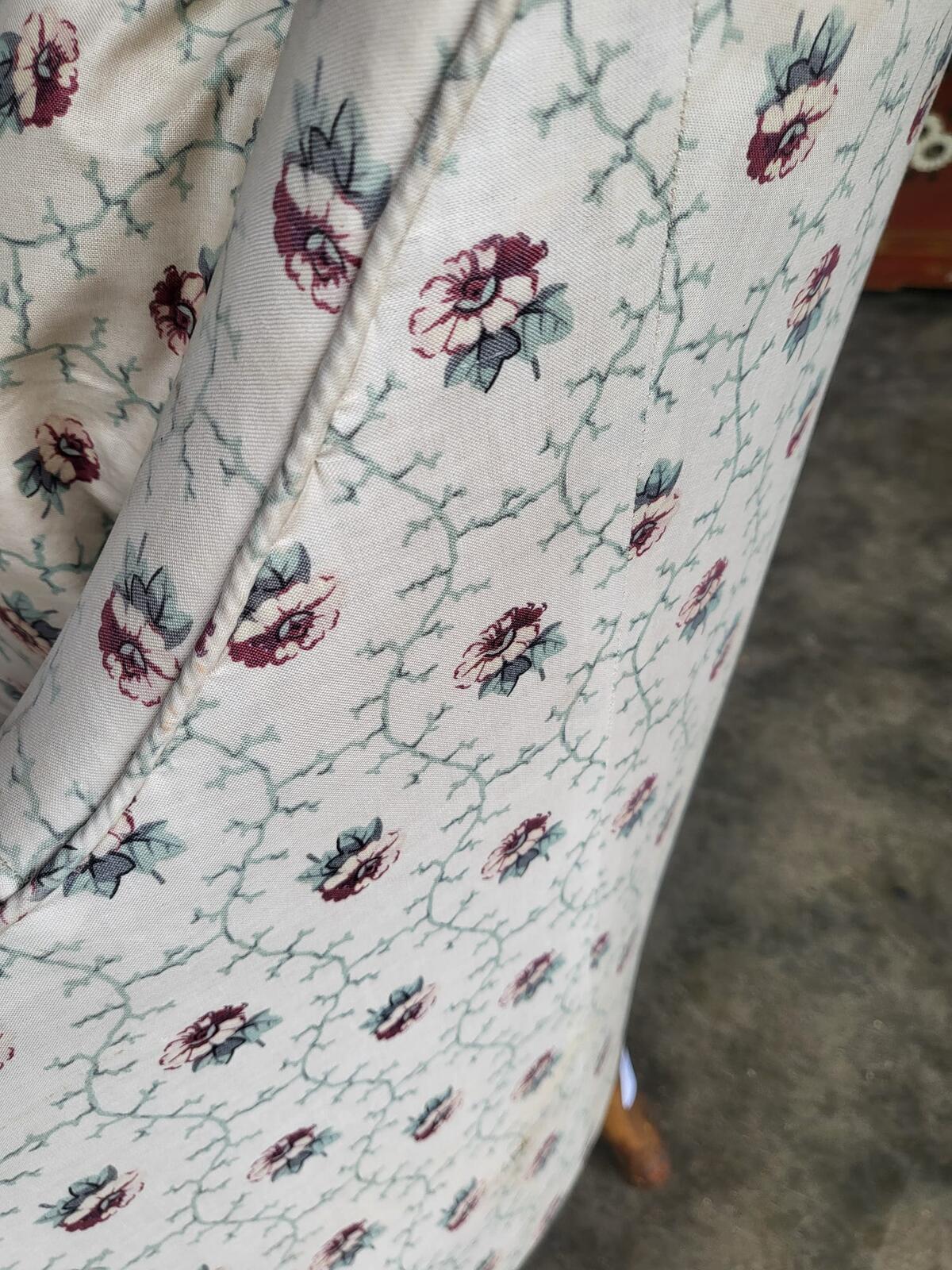 Antique Victorian chaise longue lounge chair feather cushions