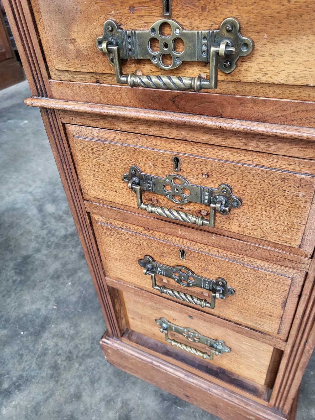 Antique Victorian twin pedestal desk gallery leather top
