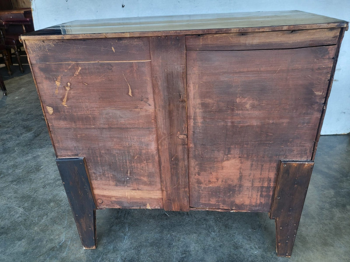 Antique Victorian small bow front 2 over 2 chest of drawers