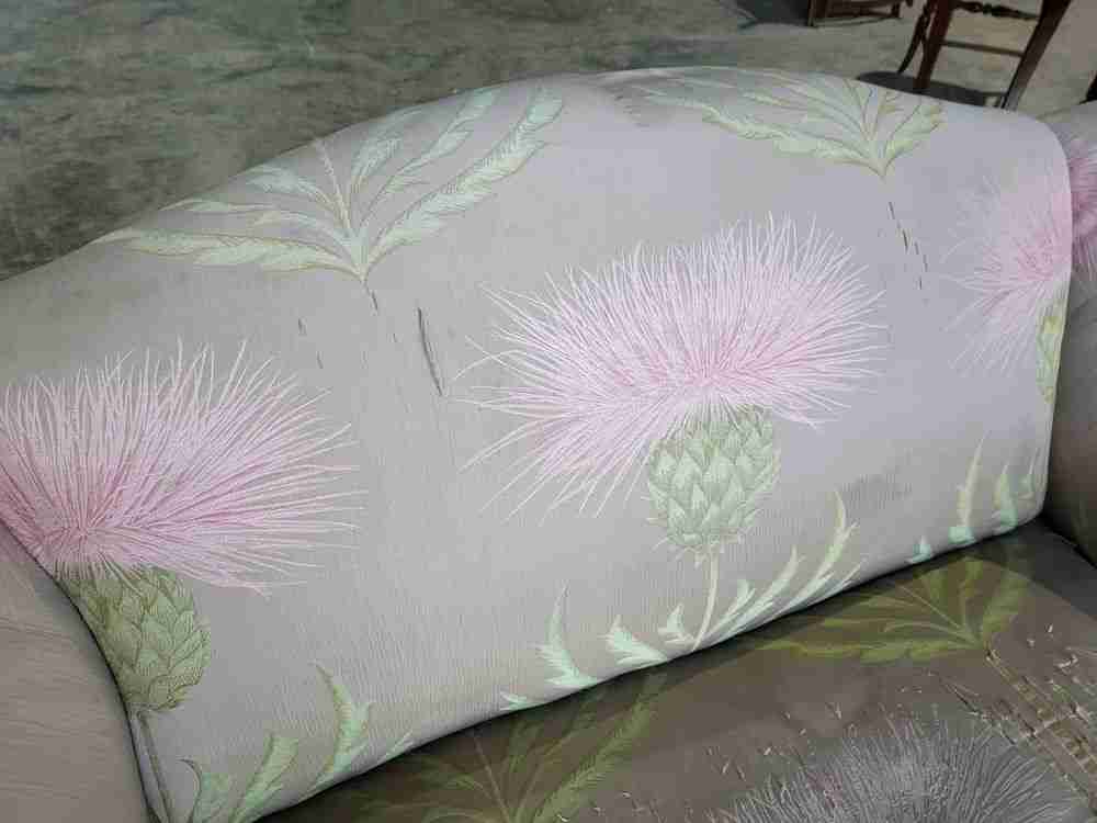 Curved small 2 seat silk floral sofa shabby bed end seat