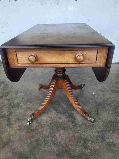 Antique Georgian pedestal drop leaf occasional dining table drawers