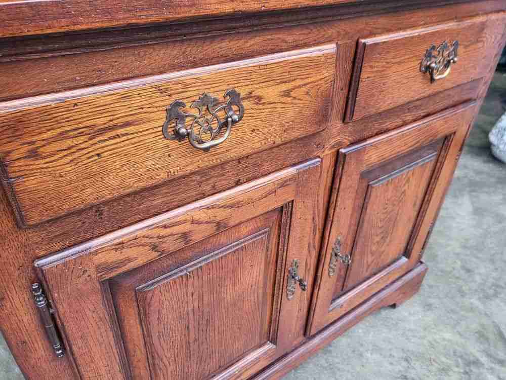 Small 20thC oak 2 door 2 drawers sideboard cupboard cabinet