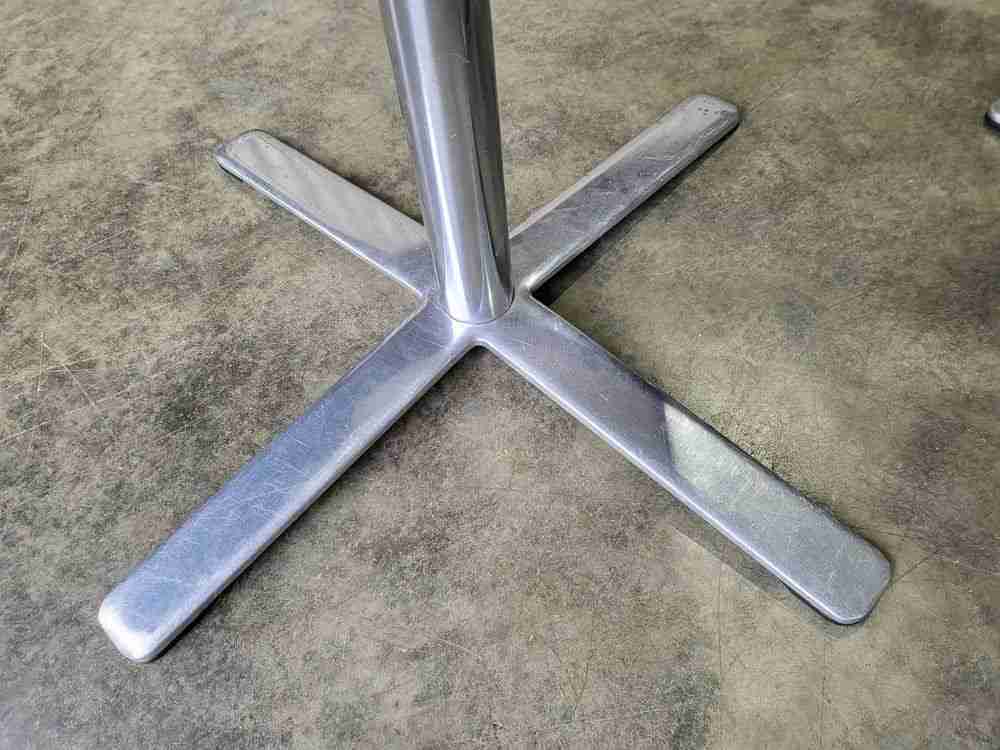 4  Vintage repro 70's style white  moulded chrome star base dining office chairs