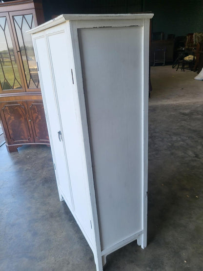 20thC 2 door white linen cupboard cabinet wardrobe shelves