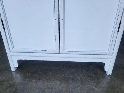 20thC 2 door white linen cupboard cabinet wardrobe shelves