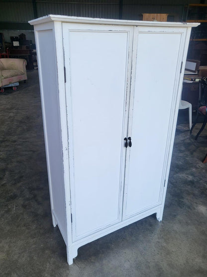 20thC 2 door white linen cupboard cabinet wardrobe shelves