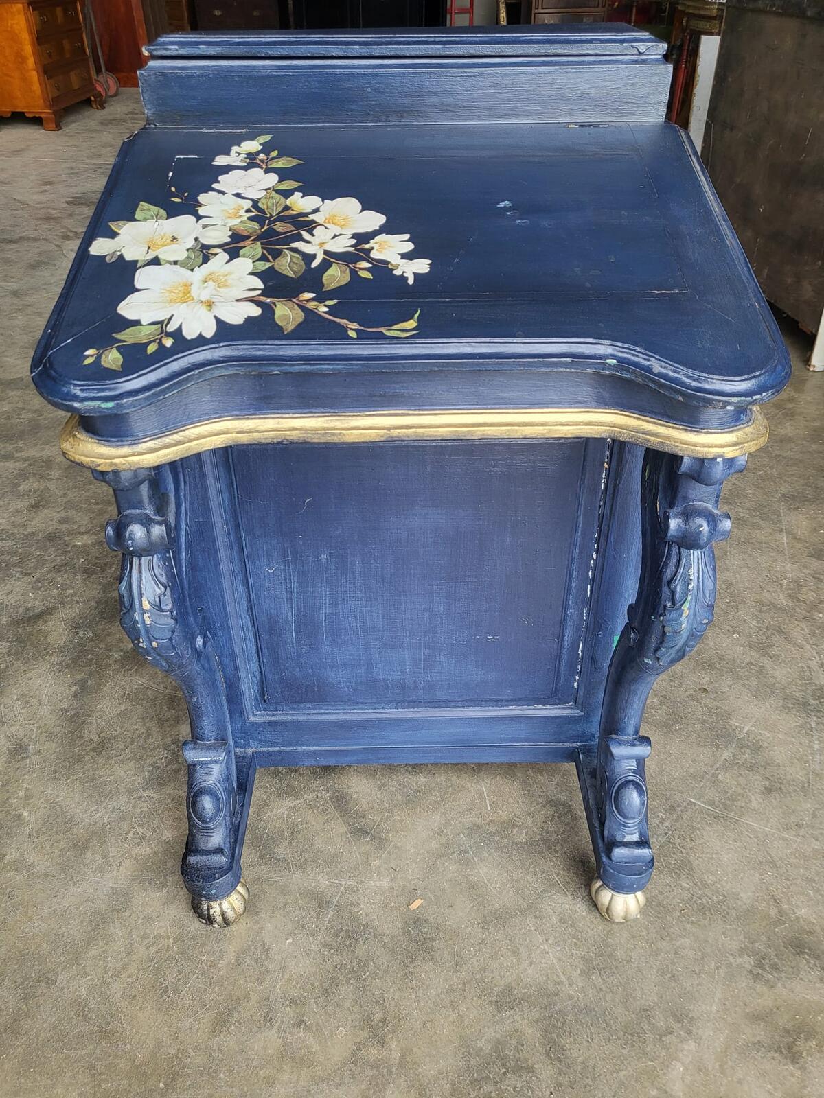 Vintage 20thC painted small Davenport desk bureau