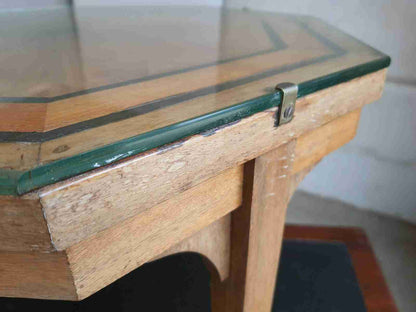 20thC hexagonal small walnut marquetry side end coffee table glass top spade feet