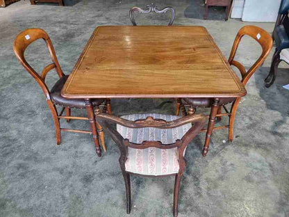 Antique inlaid Pembroke drop leaf dining occasional  table