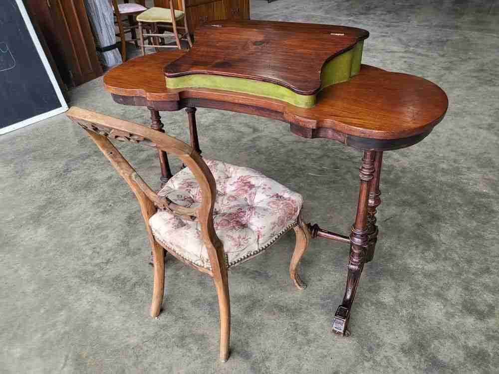 Antique Edwardian pedestal mahogany kidney desk dressing table carved legs