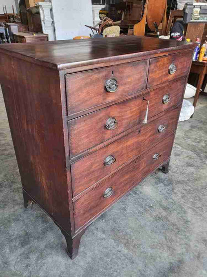 Antique Georgian 2 over 3 chest of drawers splayed legs