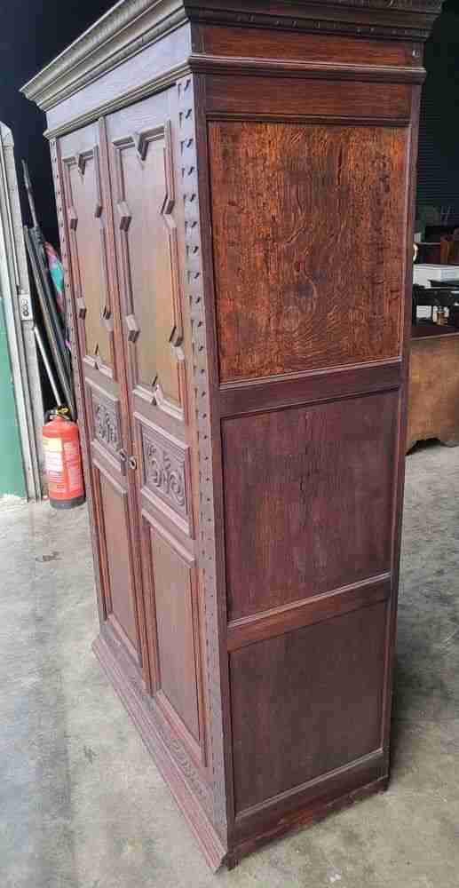 Antique dark oak panelled carved 2 x door wardrobe