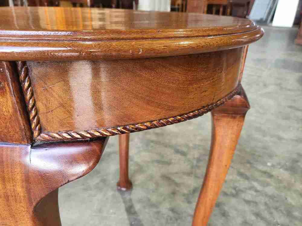 Antique Edwardian round side end lamp table cabriole legs rope edging