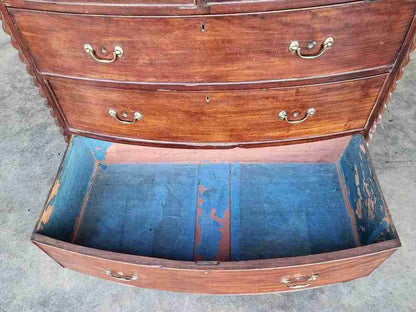 Antique Victorian bow front 2 over 3 chest of drawers rope columns