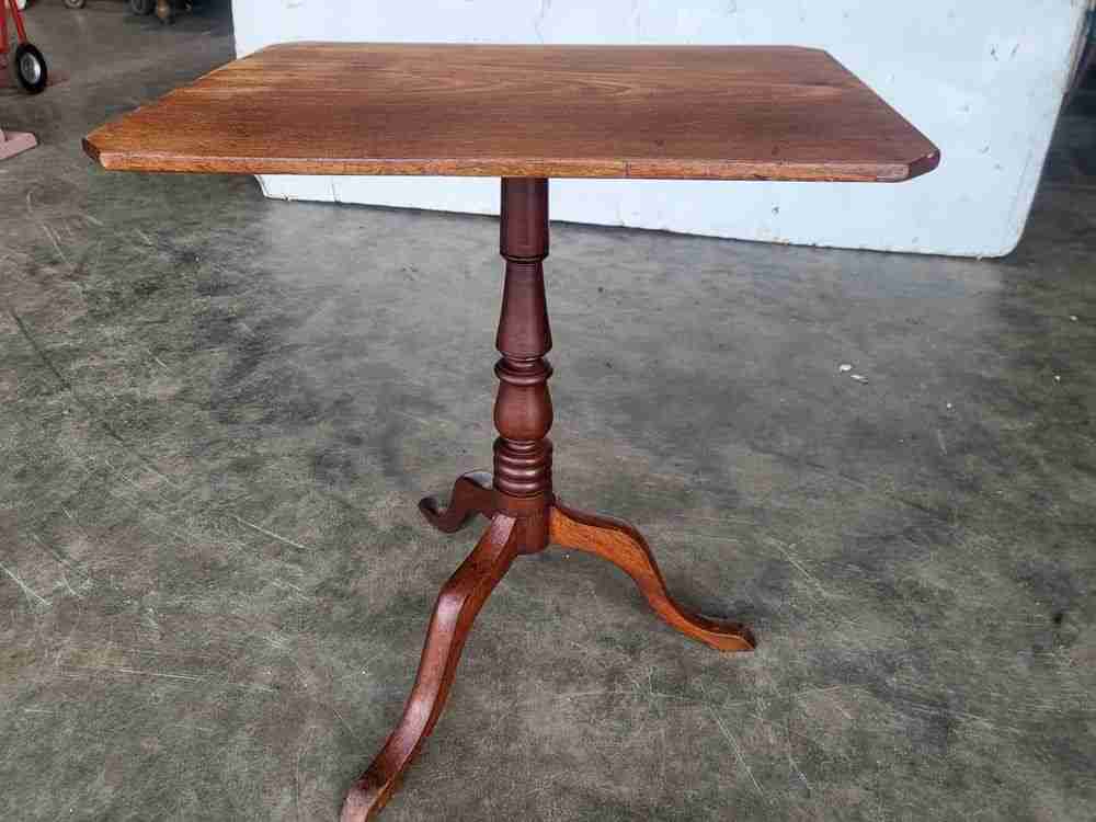 Antique small square tilt top side end lamp occasional table