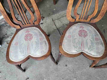 Six antique Lyre back dining chairs heart shaped seats turned legs