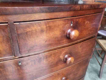 Antique Victorian mahogany bow front 2 over 3 chest of drawers