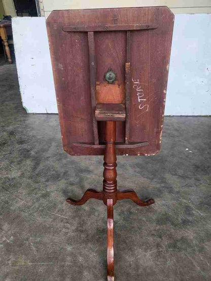 Antique small square tilt top side end lamp occasional table
