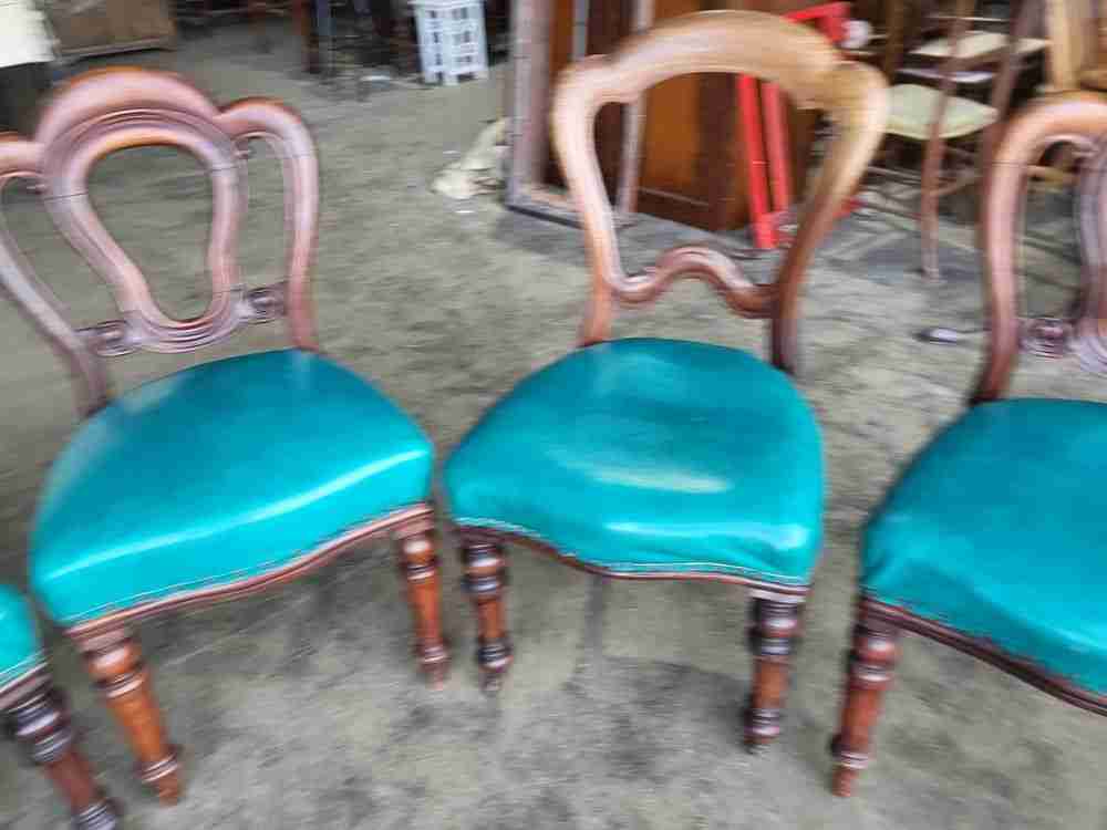 Antique Victorian 8 mixed mahogany dining chairs turned legs faux leather
