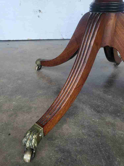 Antique Georgian pedestal drop leaf occasional dining table drawers