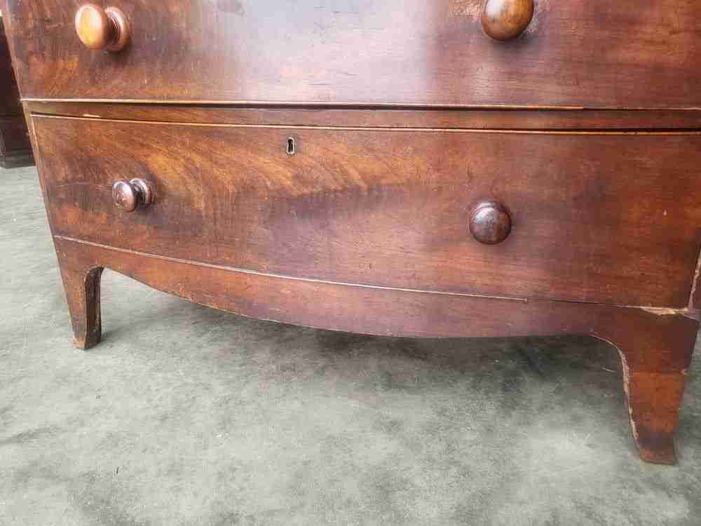 Antique Victorian mahogany bow front 2 over 3 chest of drawers