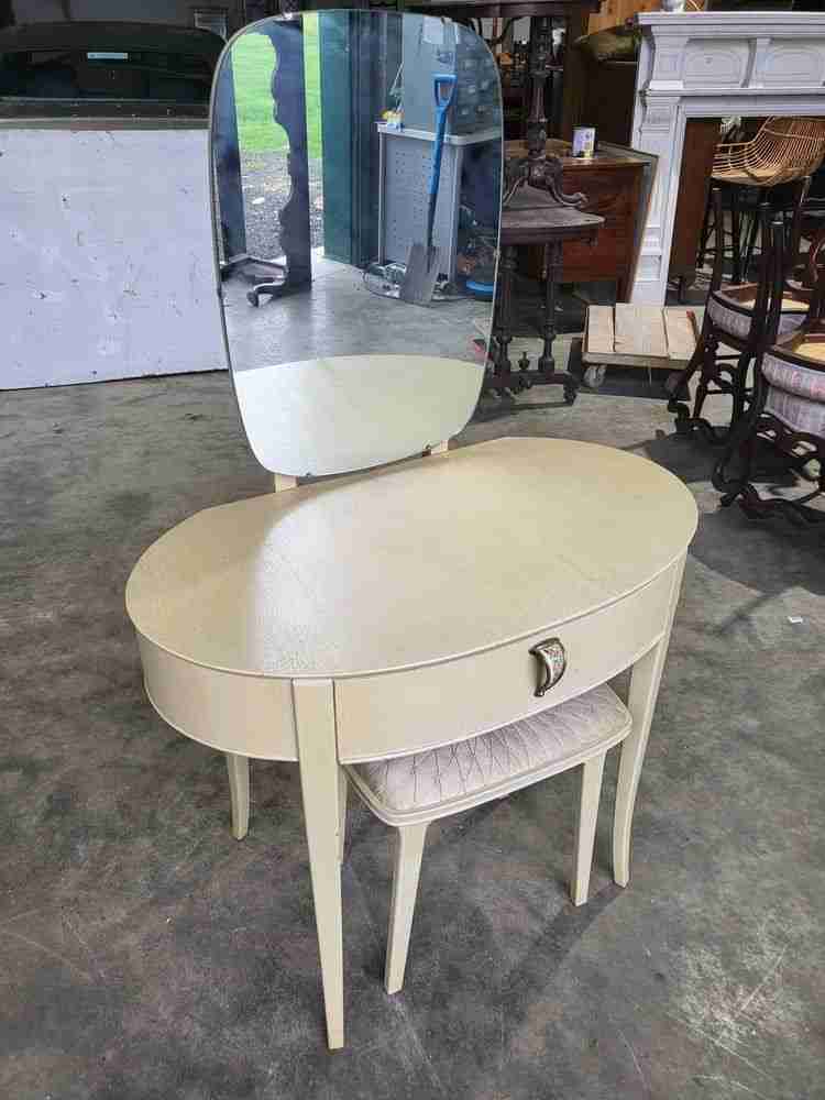 Vintage 1930's small dressing table stool mirror