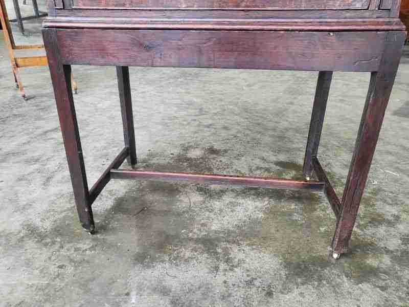 Antique Victorian oak bureau desk legs castors drawers
