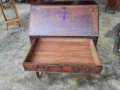 Antique Victorian oak bureau desk legs castors drawers