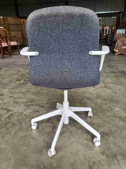 20thC 70's style swivel tilt office arm chair 5 star metal base castors white