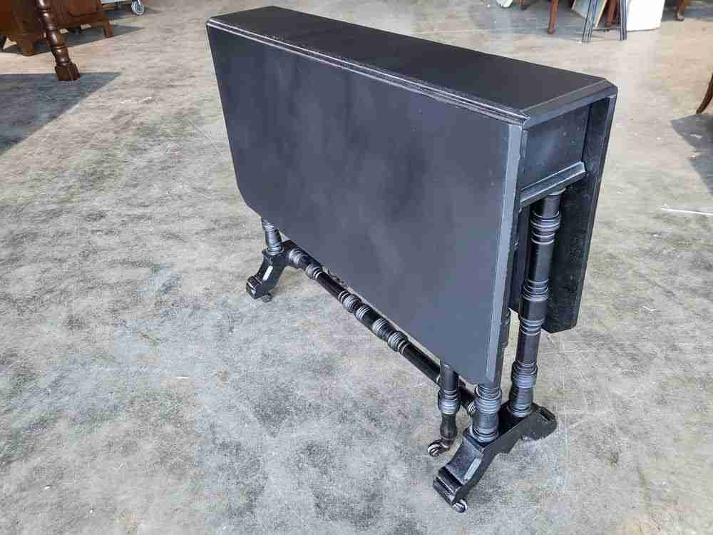 Antique Sutherland gate leg drop leaf dining occasional table