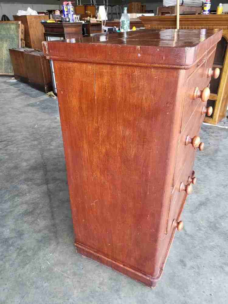Antique Victorian mahogany 2 over 3 chest of drawers knob handles