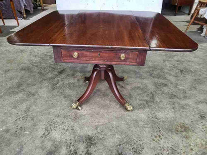 Antique Victorian pedestal drop leaf quad base table seat 6
