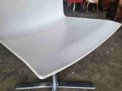 White 70's style  office swivel  chair chrome star base