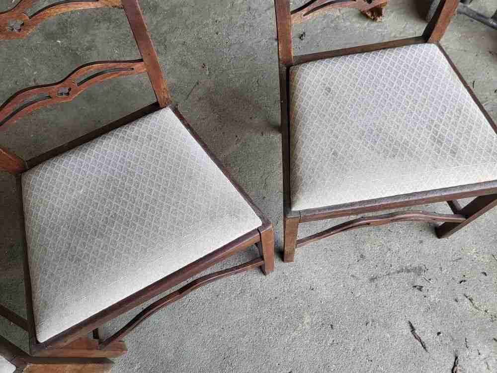 Four antique Georgian ribbon back dining chairs square legs