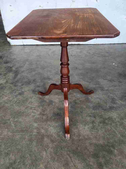 Antique small square tilt top side end lamp occasional table