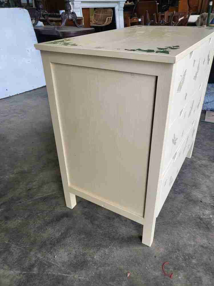Small painted chest of drawers butterfly decoration 3 drawers
