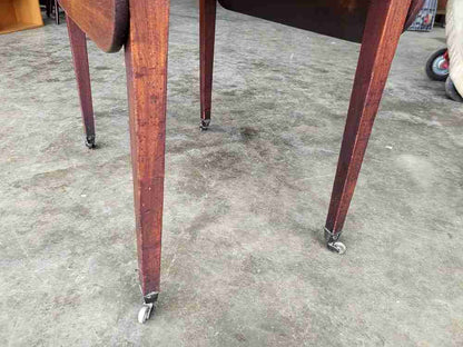 Antique Victorian Pembroke drop leaf dining occasional table drawer
