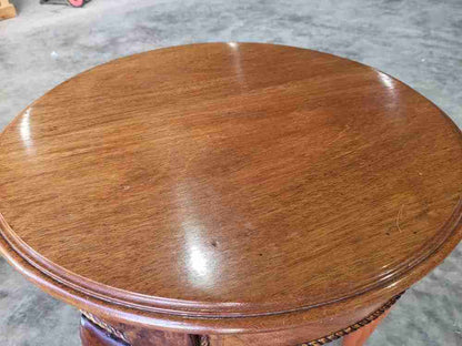 Antique Edwardian round side end lamp table cabriole legs rope edging