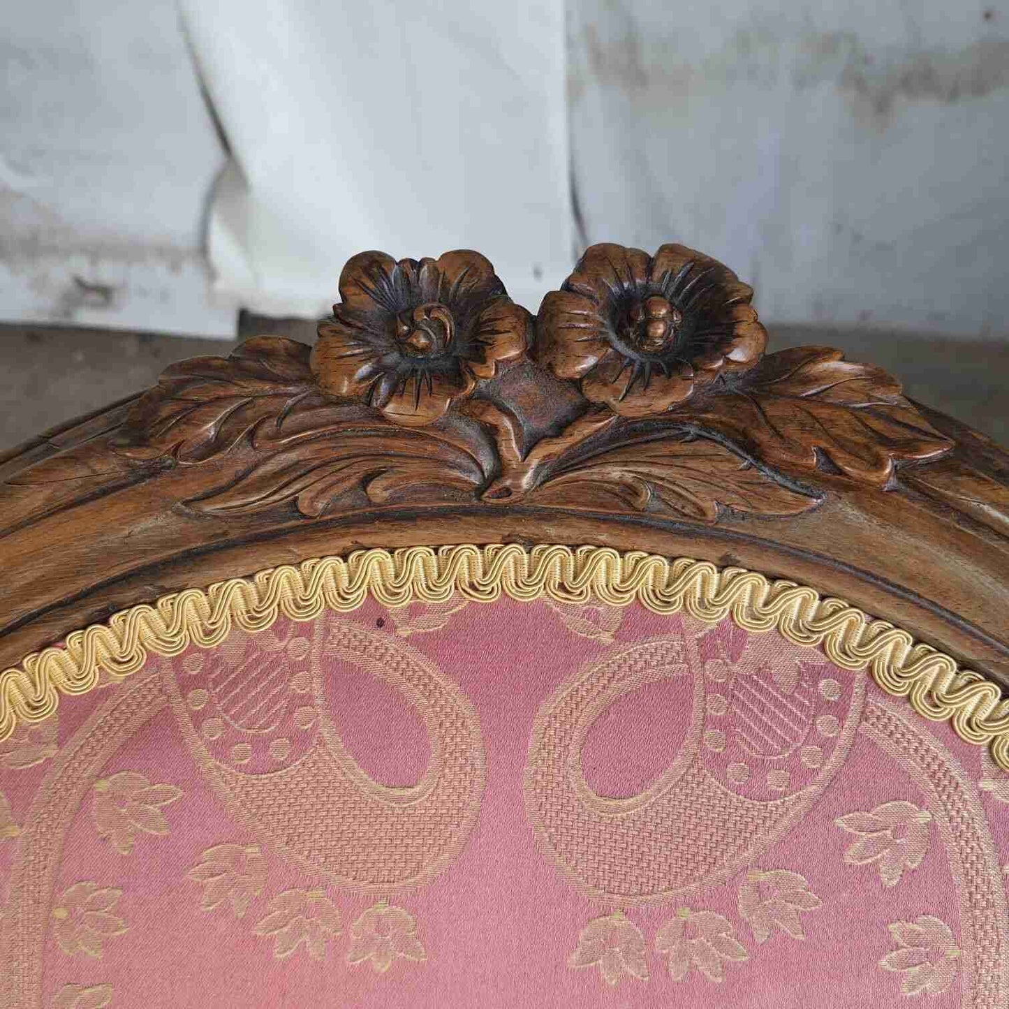 Antique Victorian Carved Walnut Red Fabric Spoon Back Armchair Cabriole Legs