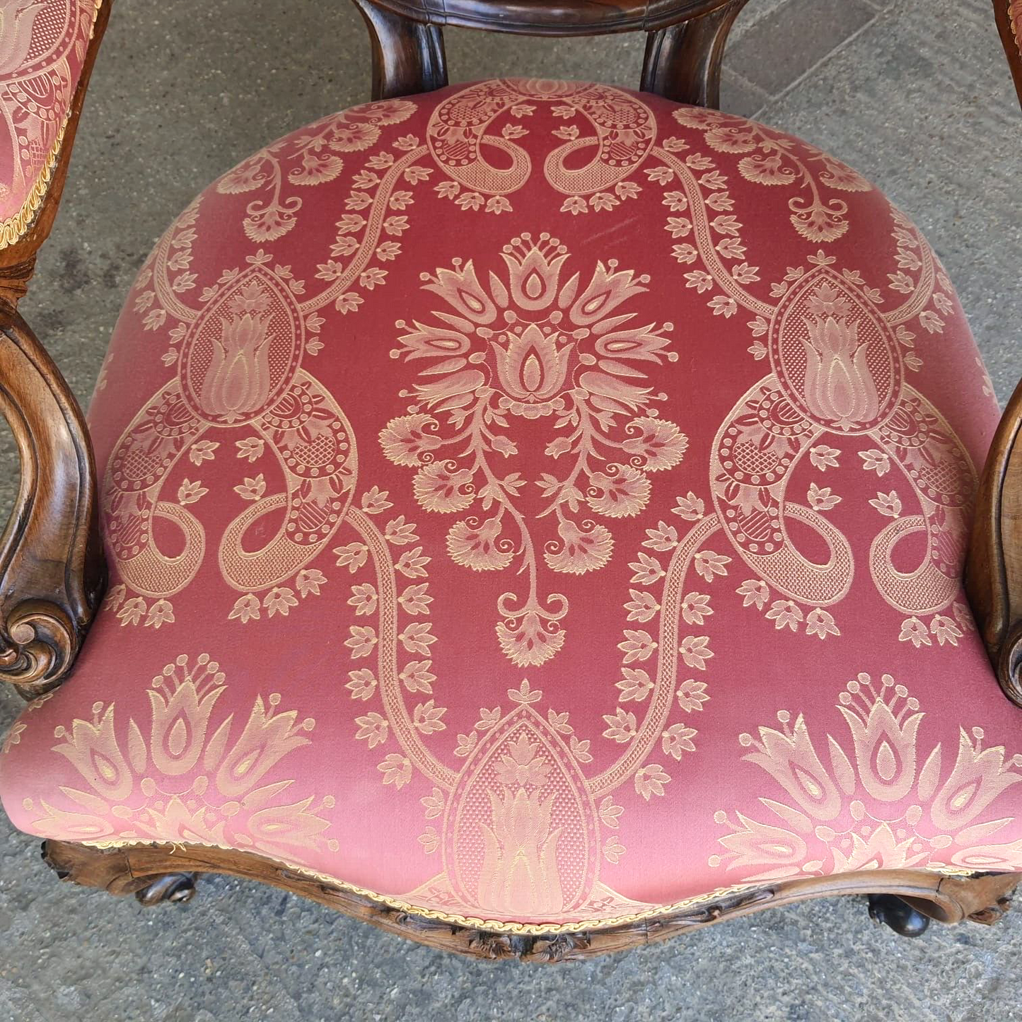Antique Victorian Carved Walnut Red Fabric Spoon Back Armchair Cabriole Legs