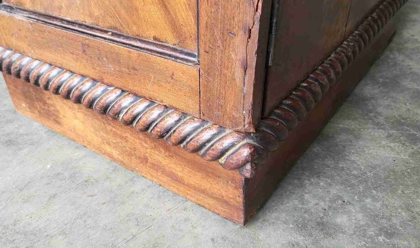 Antique William IV Mahogany Bow Break Front Carved Sideboard Wine Rack Drawers