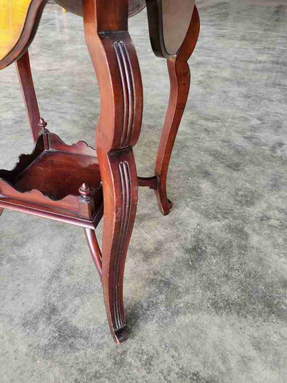 Antique Edwardian mahogany 4 drop leaf curved occasional tea dining card table