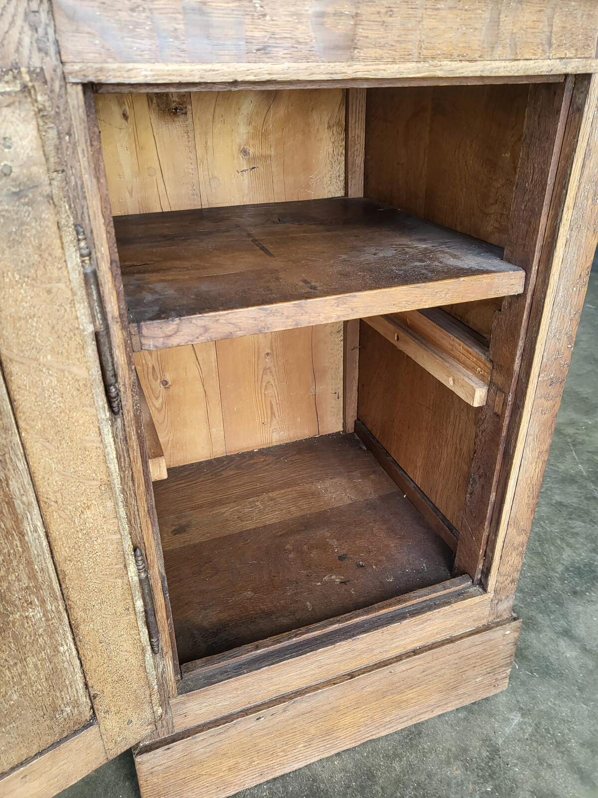 Antique oak pot cupboard side end lamp cabinet
