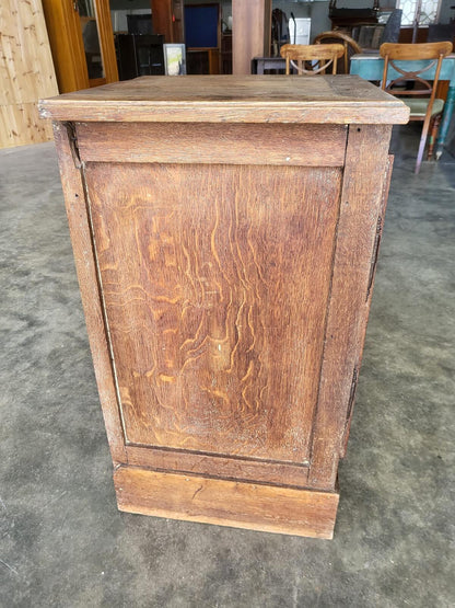 Antique oak pot cupboard side end lamp cabinet