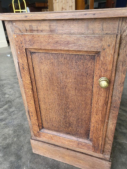 Antique oak pot cupboard side end lamp cabinet