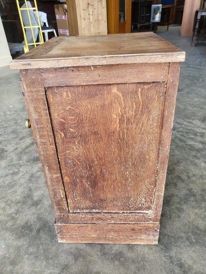 Antique oak pot cupboard side end lamp cabinet