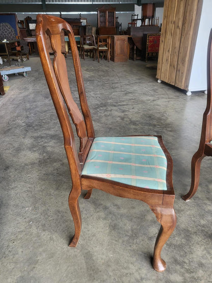 Antique repro 6 Queen Ann style high back dining chairs