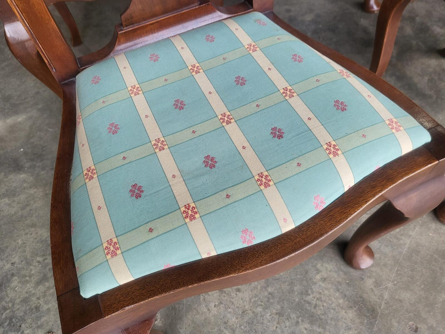 Antique repro 6 Queen Ann style high back dining chairs