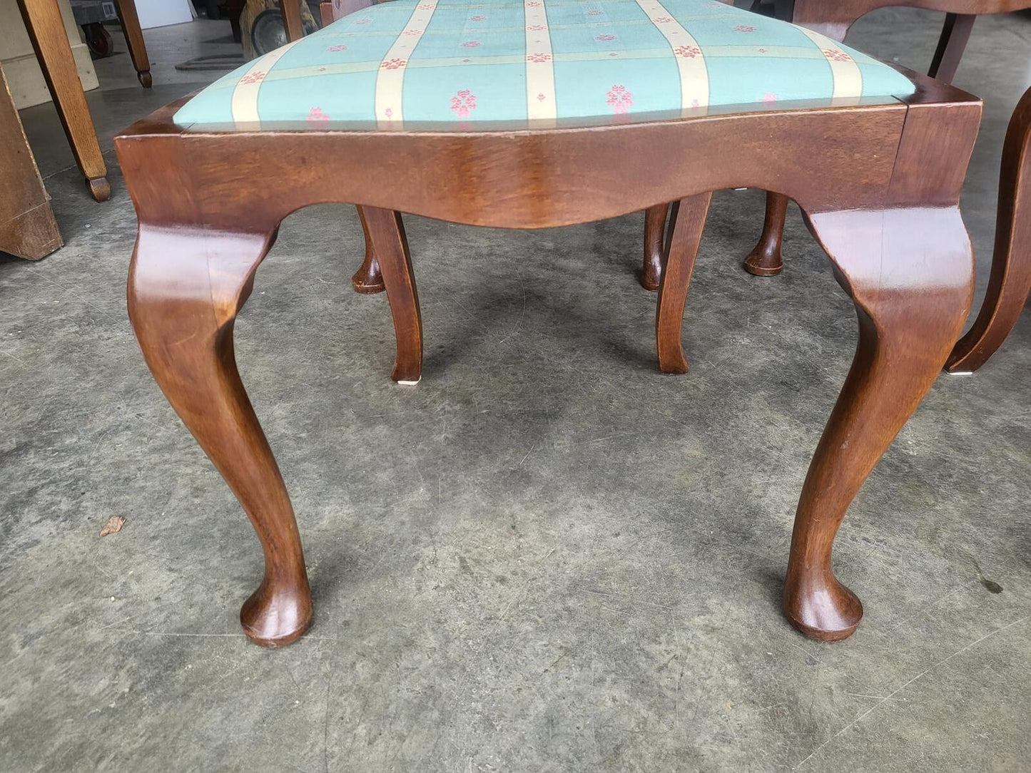 Antique repro 6 Queen Ann style high back dining chairs