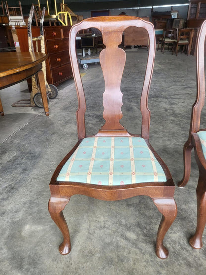 Antique repro 6 Queen Ann style high back dining chairs